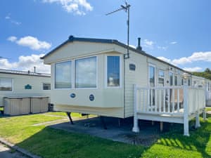 Exterior | Cozee Stays, Rhyl