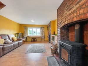Living area | Swan Cottage, Corwen and the Berwyn Mountains