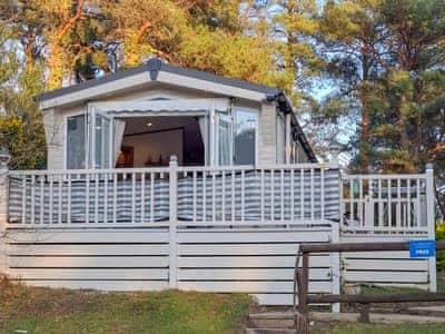 Exterior | 5 Pine Rise, Poole