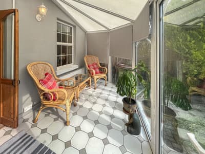 Sun room | The Olde Cottage, Hythe