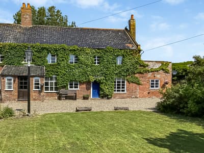 Exterior | Middle Farm, East Harling, near Thetford