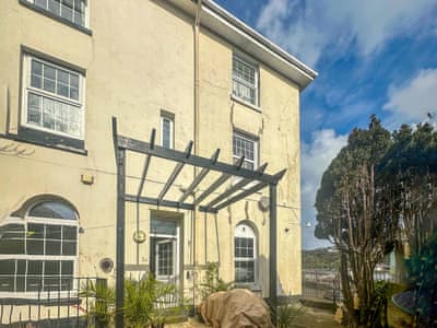 Exterior | Melville Place, Torquay