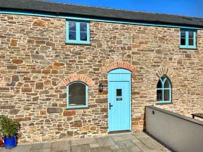 Exterior | Bumblebee Cottage - Goldburn Barns, Okehampton