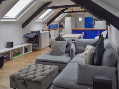 Open plan living space | The Coach House - Sprytown Cottages, Lifton