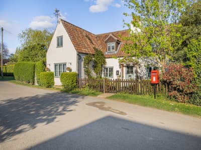 Exterior | Garden Cottage, Tetford, near Horncastle