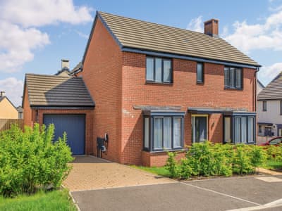 Exterior | Castle Park, Paignton