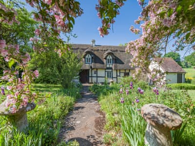 Exterior | Glebe Cottage, Callow End, Worcester