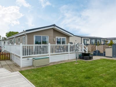 Exterior | Carol Ann - K&K Holidays, Patrington Haven