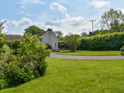 Exterior | Priory Cottage, Clifford, near Hay-on-wye