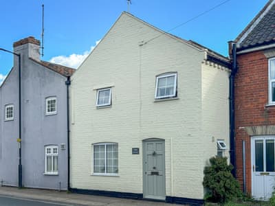 Exterior | Pebble Cottage, Aldeburgh