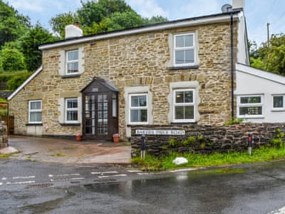 Exterior | Corner Cottage, Ruardean forest of Dean