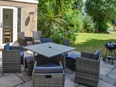 Sitting-out-area | Riverside, Stonea, near Ely