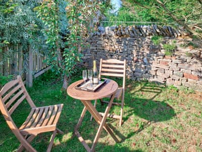 Sitting-out-area | The Hayloft - Mains Farm, Crosby Garrett, near Kirkby Stephen
