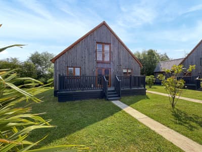 Exterior | James Ville Marina - Ivy - James Villa Marina, Brigg