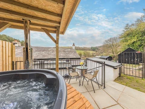 Hot tub | The Cottage At Number One, Mold and the Clwydian Range