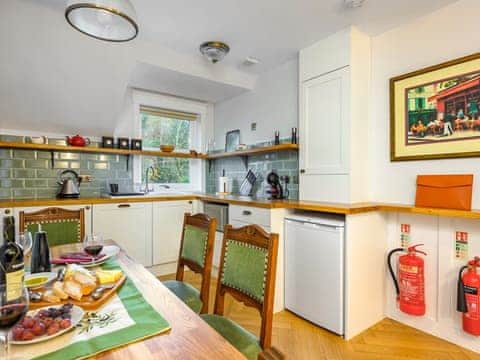 Kitchen/diner | James Wilson Suite - Meldrum Apartments, Ceres, near St Andrews