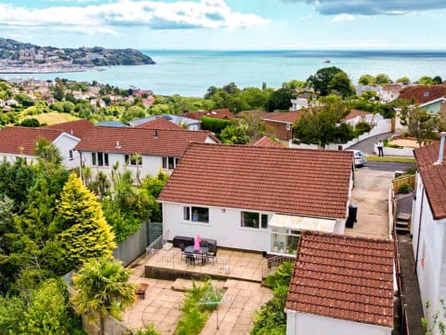 Setting | Broadstone Cottage, Torquay