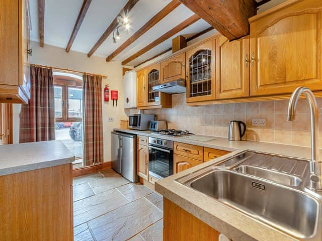 Kitchen | Engine House - Dickinson Place Holiday Cottages, Allonby