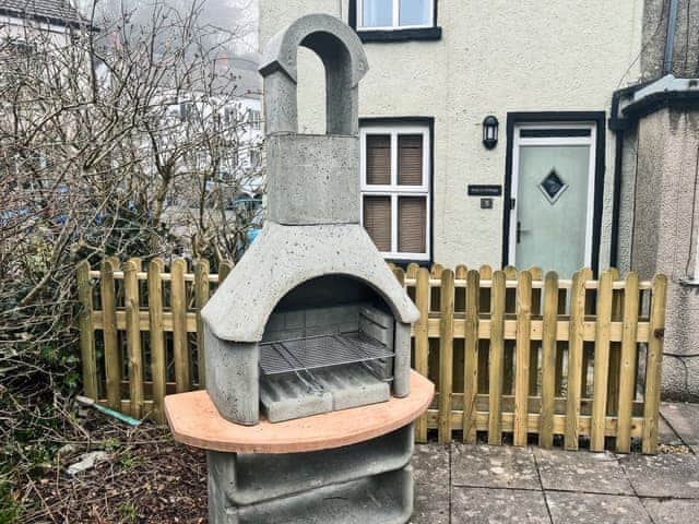 Built-in-BBQ | Dorys Cottage, Dalton-in-Furness, near Ulverston and Lakeland Peninsula