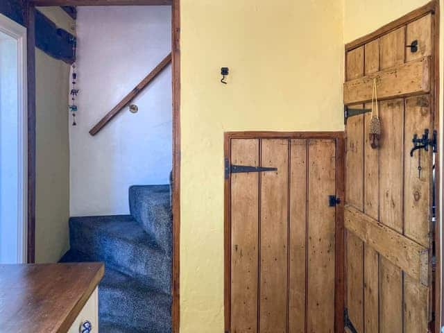 Stairs | Sunny Meadow Cottage, Sudbury