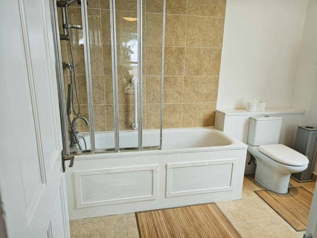 Bathroom | Solent Charm, Ryde