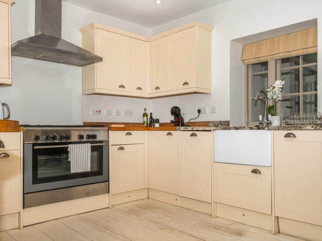 Kitchen | Brookpit Cottage, Climping, near Littlehampton