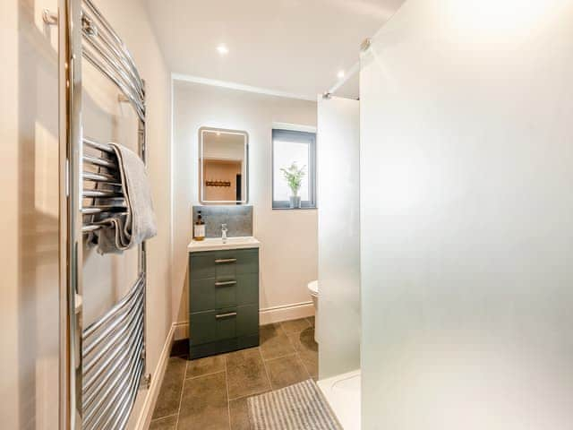 Shower room | Maple Barn, Eye