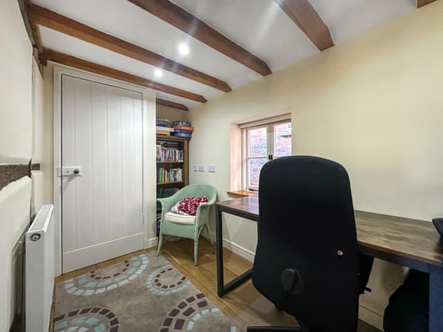 Study | Poona Cottage, Cadnam, near Southampton