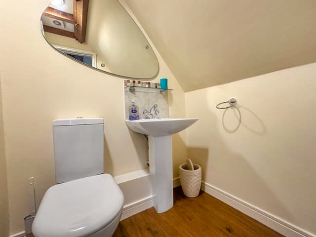 Bathroom | Poona Cottage, Cadnam, near Southampton