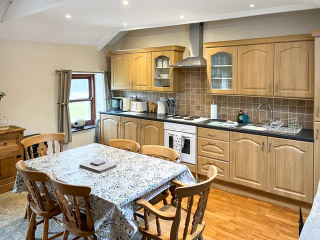Kitchen/diner | 4 Swallowholm Cottage, Arkengarthdale, near Reeth