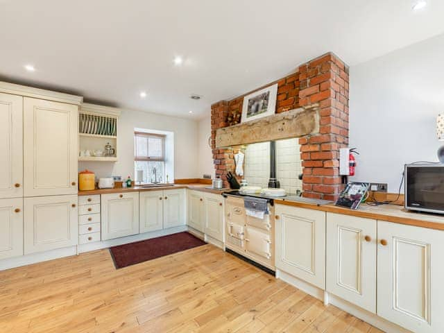 Well equiped kitchen including fridge /freezer and dishwasher | Bumble Cottage, Newton-on-the-Moor, near Alnwick