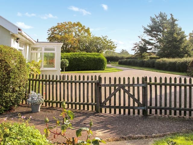 Outdoor | Larks Rise, Weston Longville