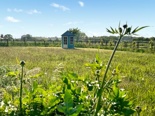 Outdoor | Larks Rise, Weston Longville