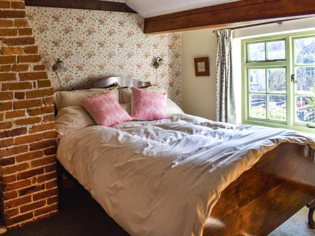 Double bedroom | Poppy Cottage, Halesworth