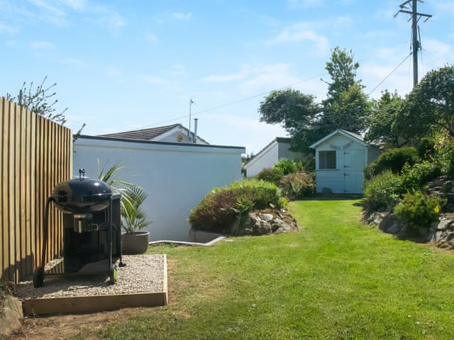 Garden | Chlobo Cottage, Porth, near Newquay
