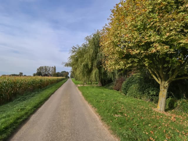 Surrounding area | Paws in the Pines, Frithville, near Lincolnshire