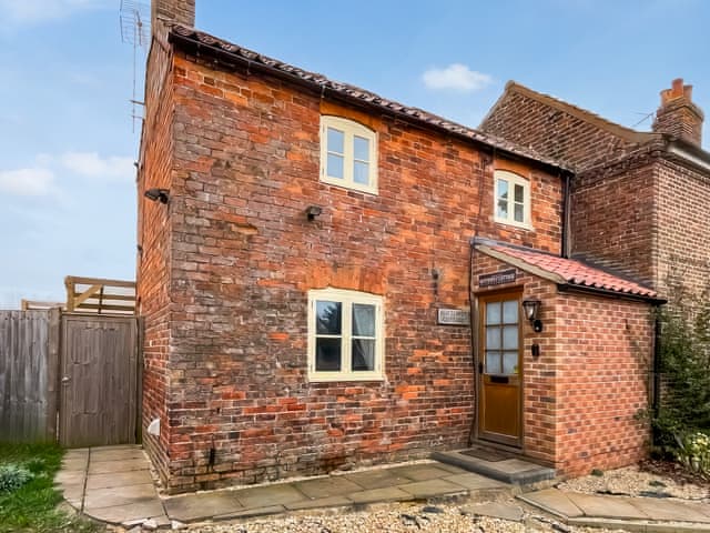 Exterior | Butterfly Cottage, Maltby Le Marsh, near Mablethorpe
