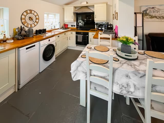 Open plan living space | Butterfly Cottage, Maltby Le Marsh, near Mablethorpe