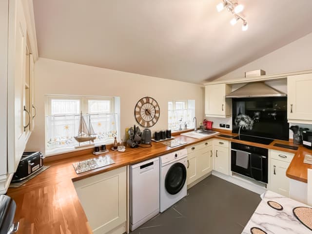 Open plan living space | Butterfly Cottage, Maltby Le Marsh, near Mablethorpe