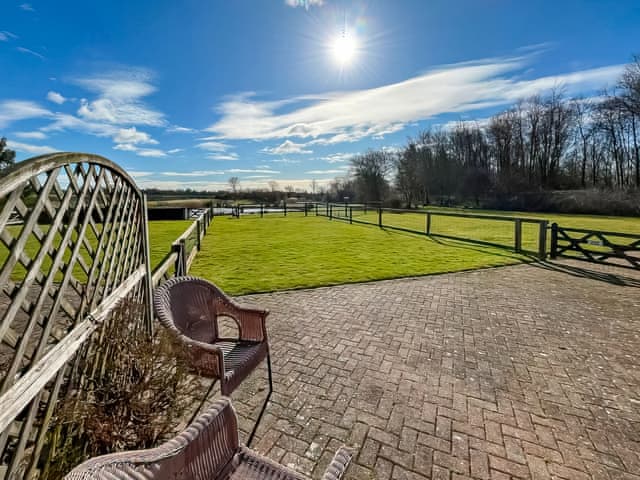 Outdoor | Lilac - The Country Cottages, Burgh le Marsh