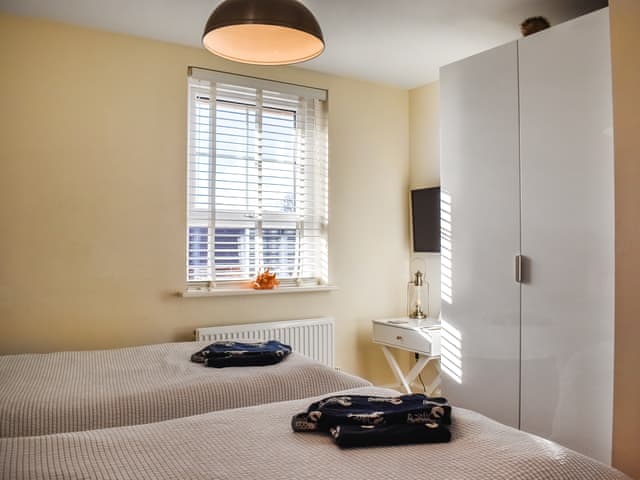 Twin bedroom | Cinder Track Hideaway, Whitby