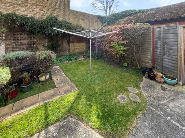 Garden | West Bay Apartment, Westgate, Near Margate