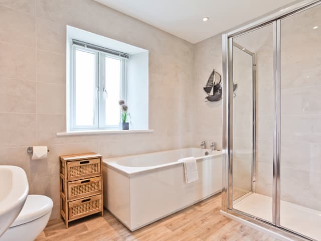 Bathroom | Hillberry Cottage, Canforth