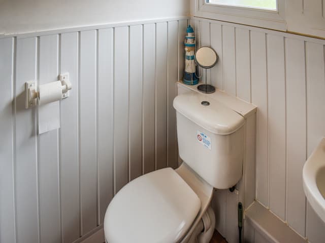 Bathroom | Sea La Vie, Bideford