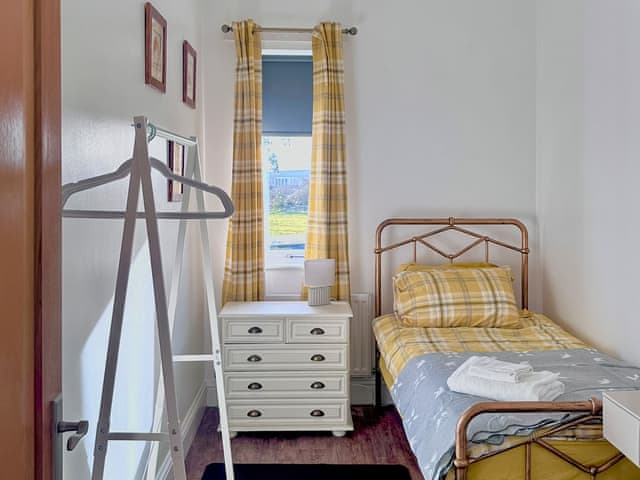 Single bedroom | Follonsby Foal Cottage, East Boldon, near Newcastle