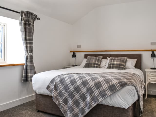 Double bedroom | Lavender Cottage - Goldburn Barns, near Okehampton
