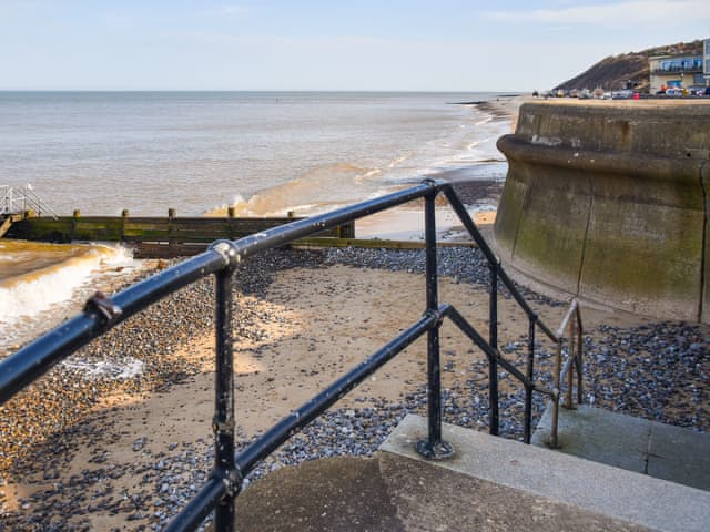 Surrounding area | Bittern Lodge, Cromer