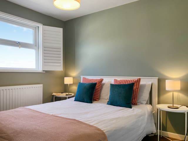 Double bedroom | Paddock Cottage, Monyash, near Bakewell