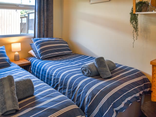 Twin bedroom | High Tide, Cromer