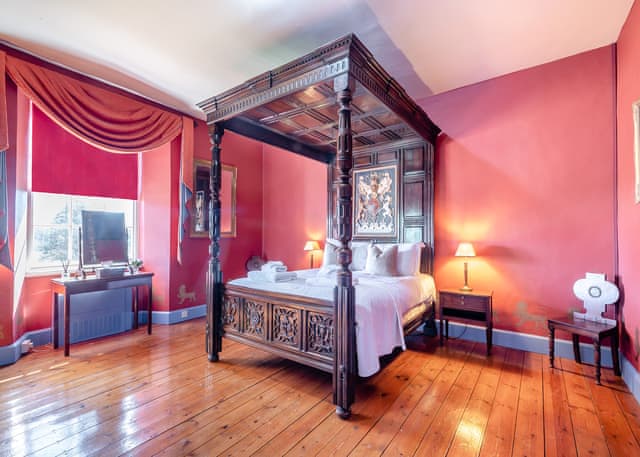 Double bedroom | Oxnead Hall, Oxnead, near Brampton